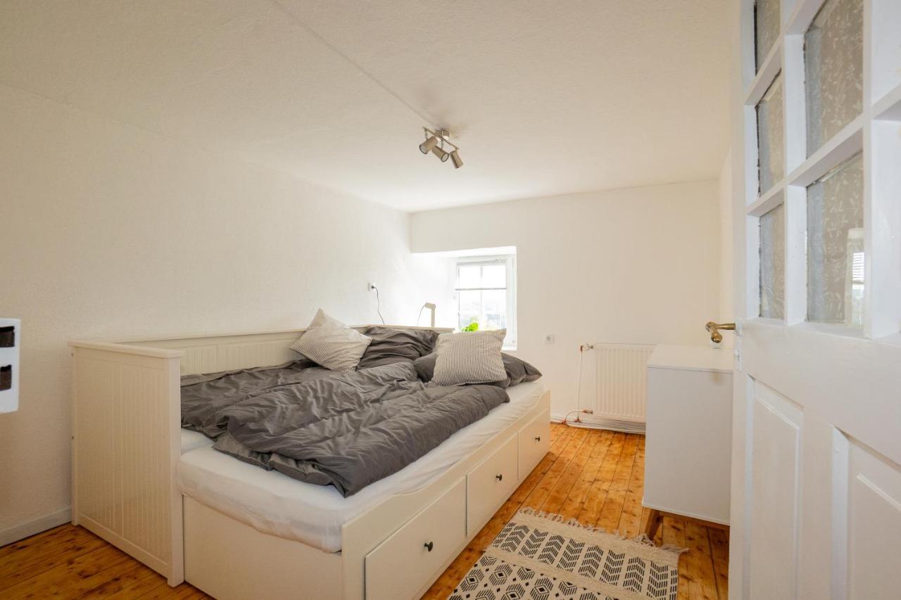 Ferienhaus Schneifel Auw bei Prum Buitenkant foto
