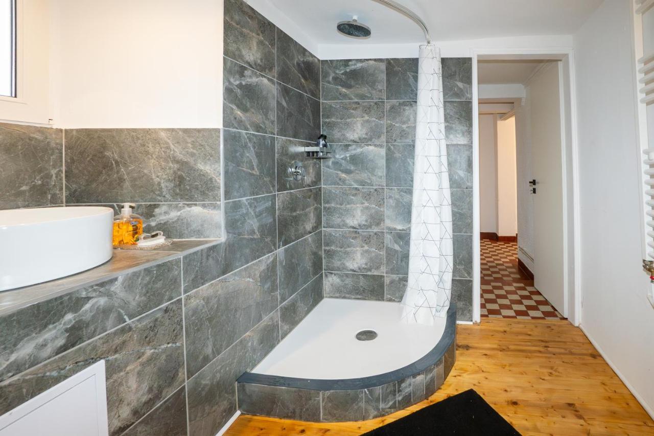 Ferienhaus Schneifel Auw bei Prum Buitenkant foto