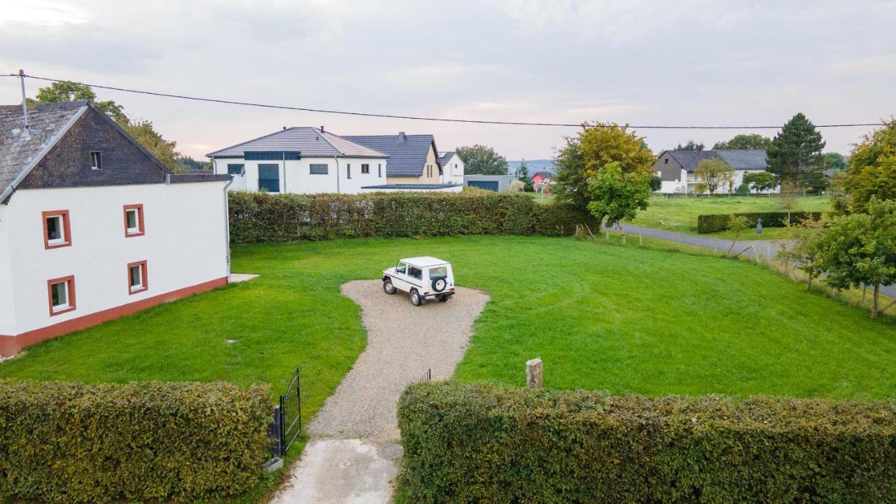 Ferienhaus Schneifel Auw bei Prum Buitenkant foto